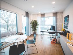 Home-Office vom Feinsten....